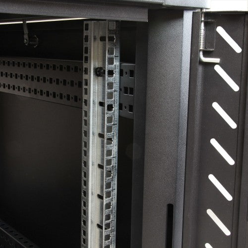 StarTech.com RK1236BKF rack cabinet 12U Freestanding rack Black