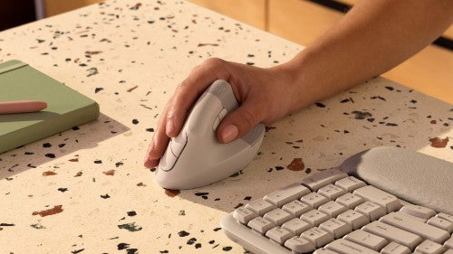 Logitech 910-007663 mouse Office Right-hand RF Wireless + Bluetooth Optical 4000 DPI