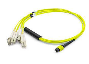 AddOn Networks ADD-MPO-4LC15M9SMF InfiniBand/fibre optic cable 590.6" (15 m) MPO/MTP LC Yellow