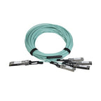 StarTech.com QSFP4X10AO15 InfiniBand/fibre optic cable 590.6" (15 m) QSFP+ 4x SFP+ Black