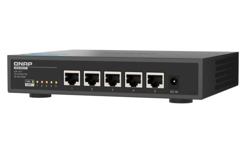 QNAP QSW-3205-5T-US network switch Unmanaged 10G Ethernet (100/1000/10000) Desktop Black