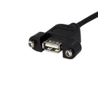 StarTech.com 30 cm Inbouwpaneel USB Kabel - USB A naar Moederbord Aansluitkabel F/F USB cable 11.8" (0.3 m) Black