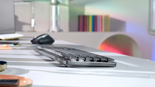 Logitech 920-010547 keyboard Office RF Wireless + Bluetooth QWERTY English Graphite