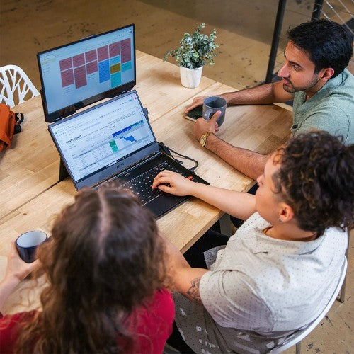 Mobile Pixels 101-1011P01 computer monitor 15.6" 1920 x 1080 pixels Full HD LCD Touchscreen Black