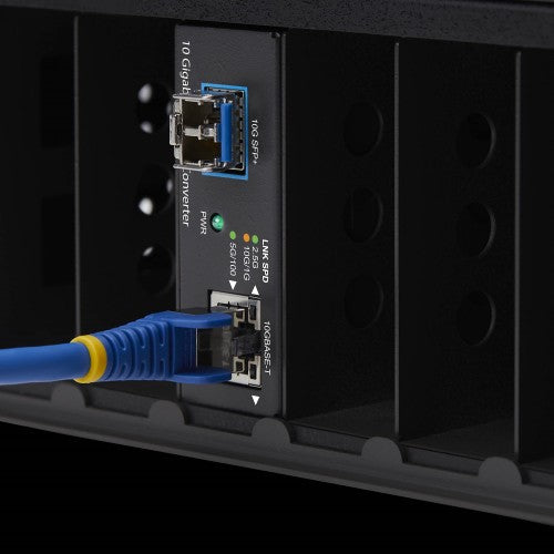 StarTech.com MCM10G6SSFP network media converter 10000 Mbit/s Multi-mode, Single-mode Black