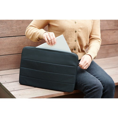 Kensington K60393WW laptop case 12" Sleeve case Black