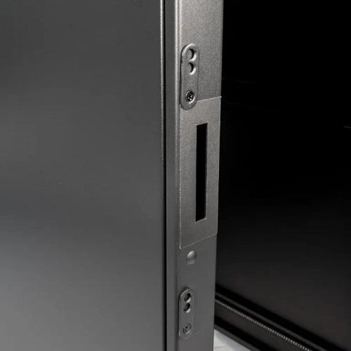 Rocstor Y10E038-B1 rack cabinet 24U Freestanding rack Black