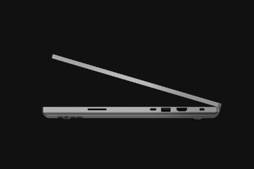 Razer Blade 16 RZ09-0510SEM4-R3U1 laptop Intel® Core™ i9 i9-14900HX 16" UHD+ 16 GB DDR5-SDRAM 2 TB SSD NVIDIA GeForce RTX 4070 Wi-Fi 7 (802.11be) Windows 11 Home Silver