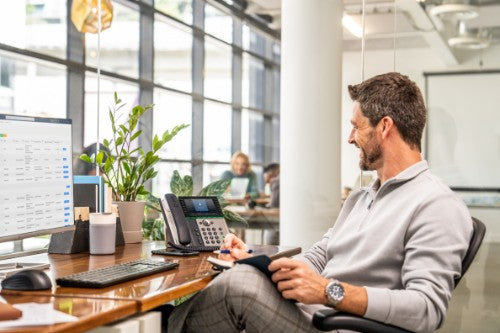 HP Poly Edge E550 IP Phone and PoE-enabled GSA/TAA