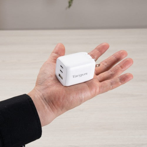 Targus battery charger
