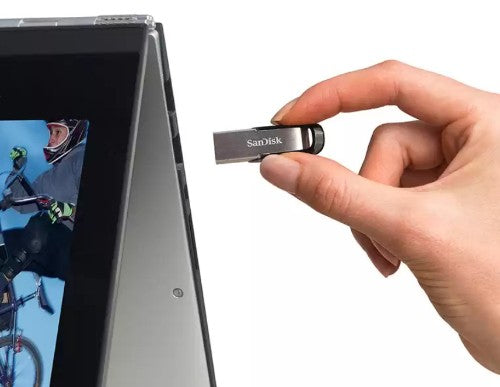 SanDisk Ultra Flair USB flash drive 256 GB USB Type-A 3.2 Gen 1 (3.1 Gen 1) Black, Silver