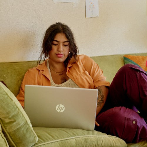 HP 15-fd0549nr Intel Core i3 N-series i3-N305 Laptop 15.6" Touchscreen Full HD 8 GB DDR4-SDRAM 256 GB SSD Wi-Fi 6 (802.11ax) Windows 11 Home Silver