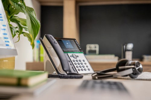 HP Poly Edge E550 IP Phone and PoE-enabled with Power Supply