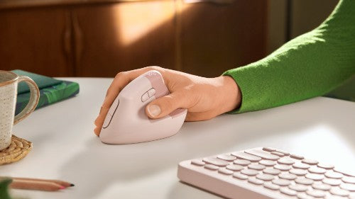 Logitech 910-006472 mouse Office Right-hand RF Wireless + Bluetooth Optical 4000 DPI