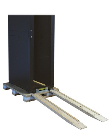 Eaton SR42UBWDSP1 rack cabinet 42U Freestanding rack Black