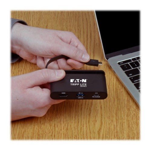 Tripp Lite U444-T6N-H4UBC USB graphics adapter 3840 x 2160 pixels Black