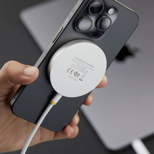 StarTech.com 1PW-WIRELESS-CHARGER mobile device charger Smartphone White USB Wireless charging Indoor
