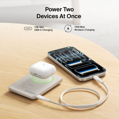 Belkin BoostCharge 5000 mAh Wireless charging Sand
