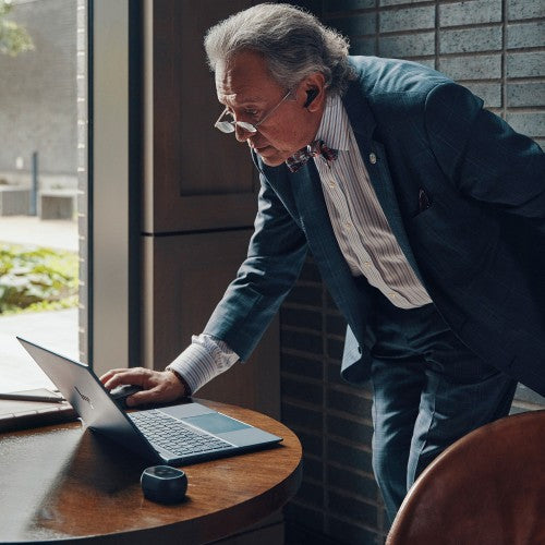 Poly Voyager Free 60+ UC Carbon Black Earbuds +BT700 USB-C Adapter +Touchscreen Charge Case