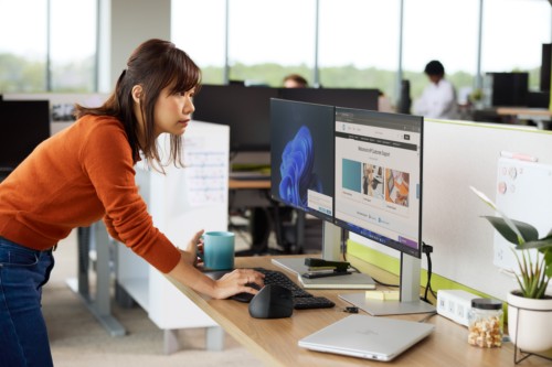 HP EliteBook X G1a Next Gen AI PC Copilot+ PC AMD Ryzen AI 7 PRO 360 Laptop 14" Touchscreen 2.8K 32 GB LPDDR5x-SDRAM 512 GB SSD Wi-Fi 7 (802.11be) Windows 11 Pro Silver