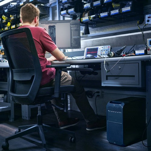 HP Z8 Fury G5 Workstation Wolf Pro Security Edition Intel Xeon W 16 GB DDR4-SDRAM NVIDIA Quadro RTX 4000